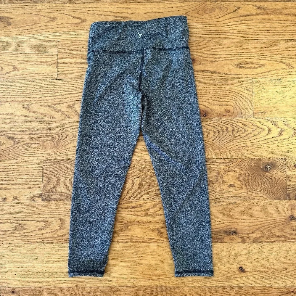 OLD NAVY High-Waisted PowerPress 7/8-Length Leggings (Size S)